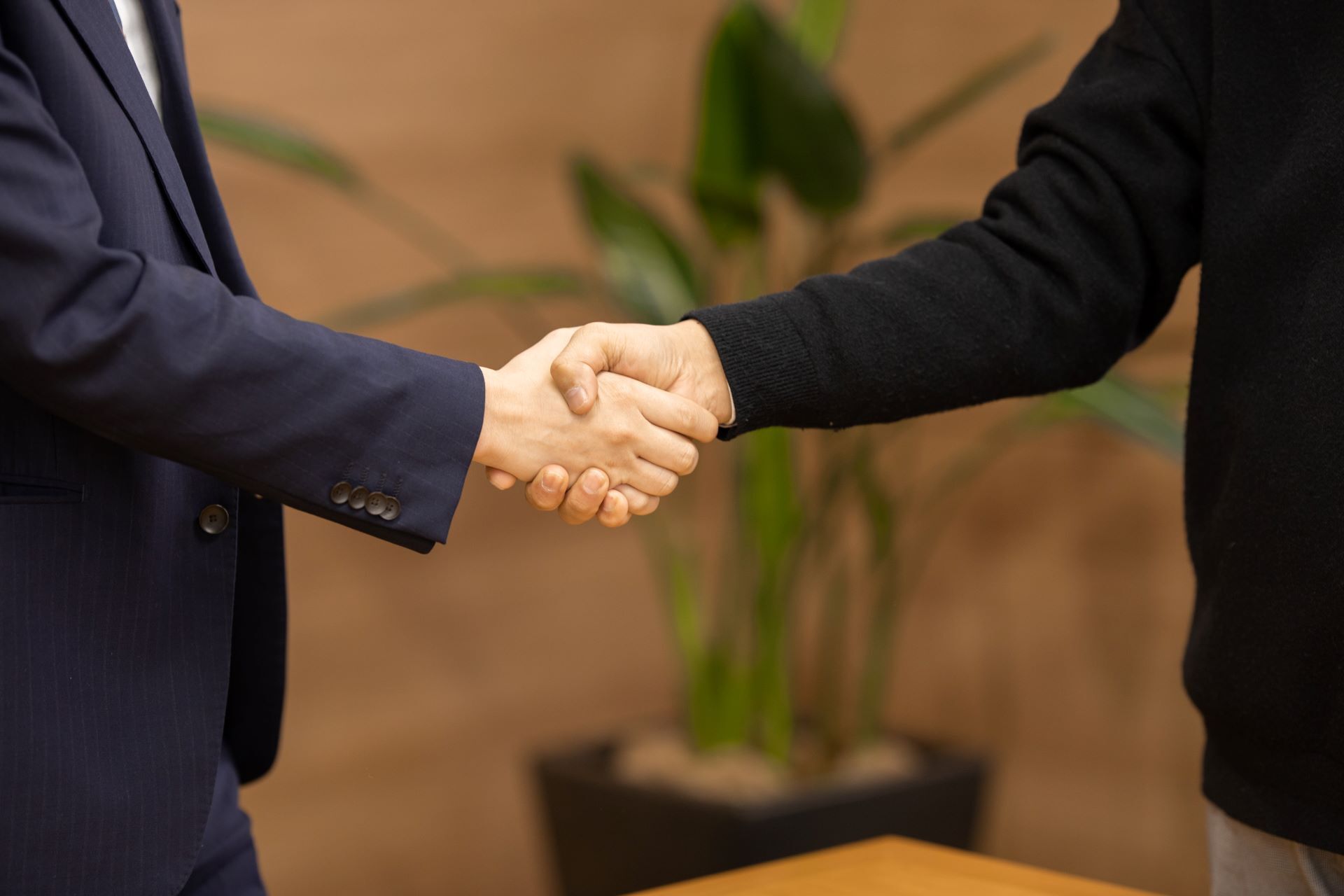 アシストの会社について